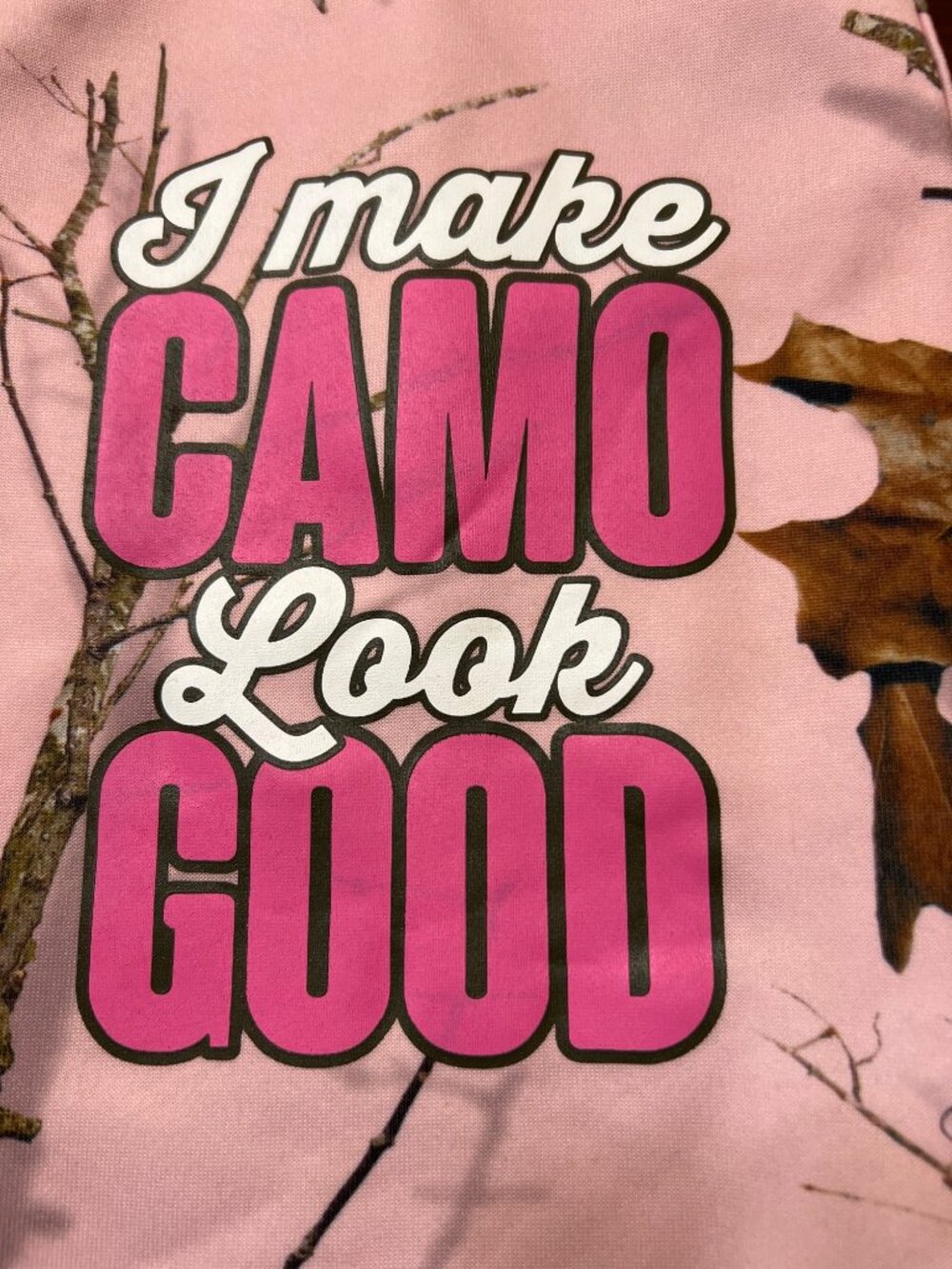 Pink Mossy Oak Dog Hoodie I Make Camo Look Good Fleece Size M - Picture 2 of 4